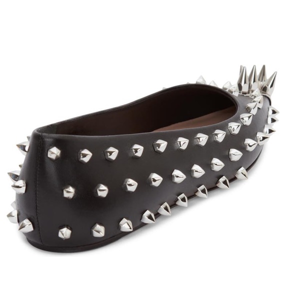 Alexander McQueen Punk Spike Studded Pointed Toe Flats - Picture 4 of 13